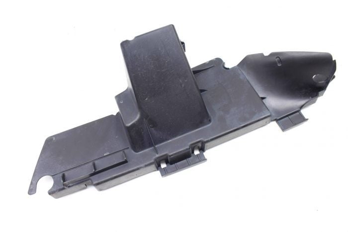 Audi Q7 Radyatör Havalandırma Bakaliti  SOL -OEM 7L6121333D